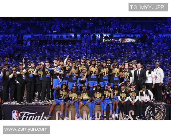 季后赛激战勇士与雷霆第五场对决精彩回顾与分析